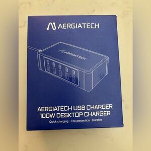 NWT Aergiatech 100W USB Desktop Charging Station 8-Port